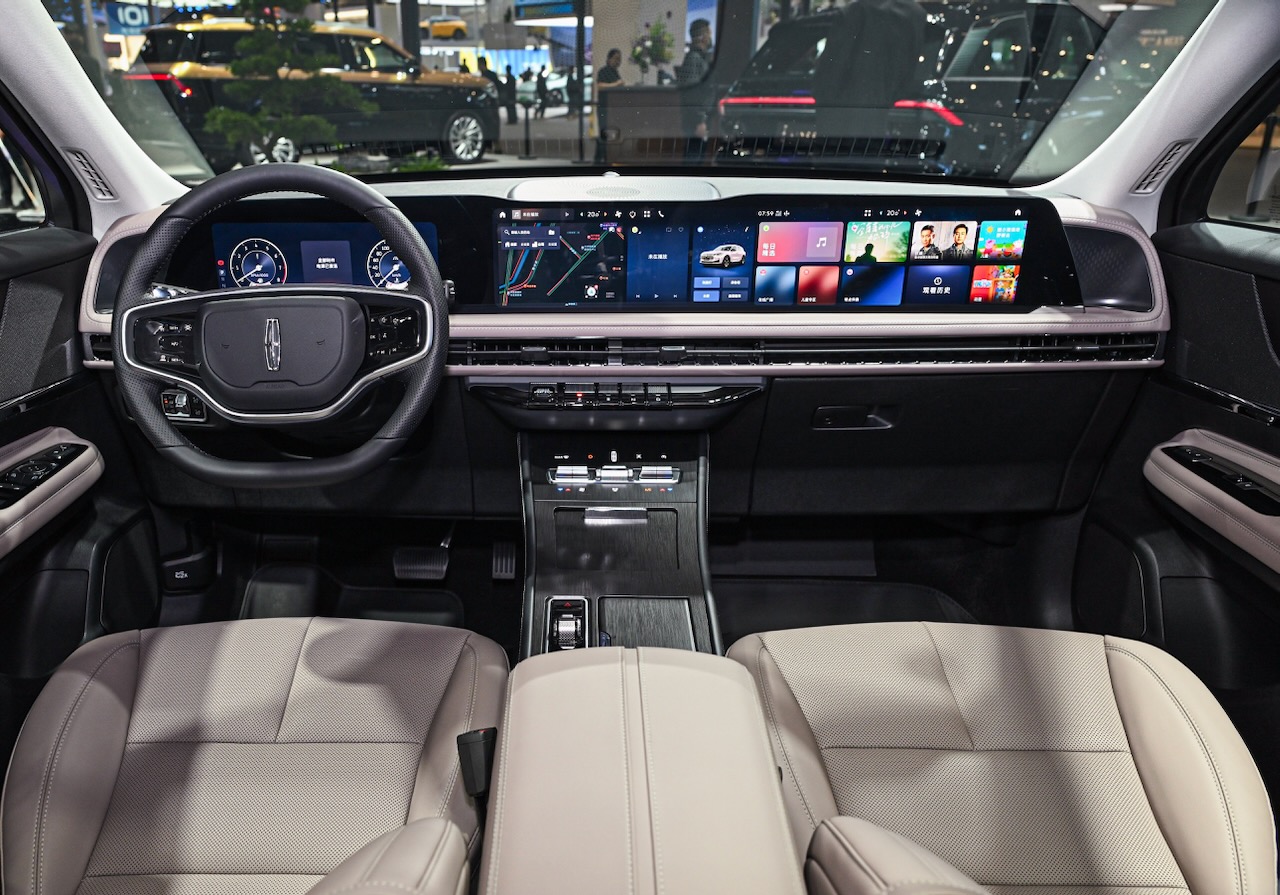 3.SYNC Max林肯星幕智行互联系统.jpeg